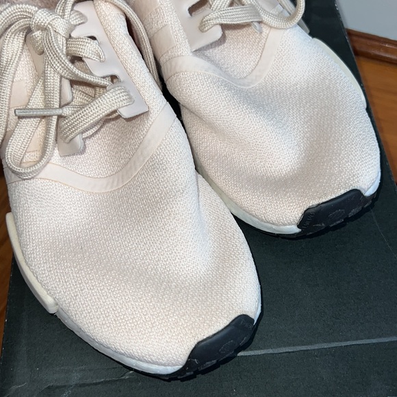 Adidas NMD R1 - Picture 13 of 13